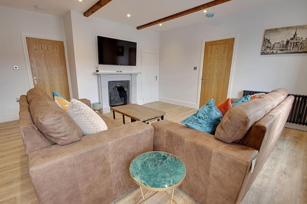 One Norwood - Grade 2 Listed, 3 Bed * Beverley