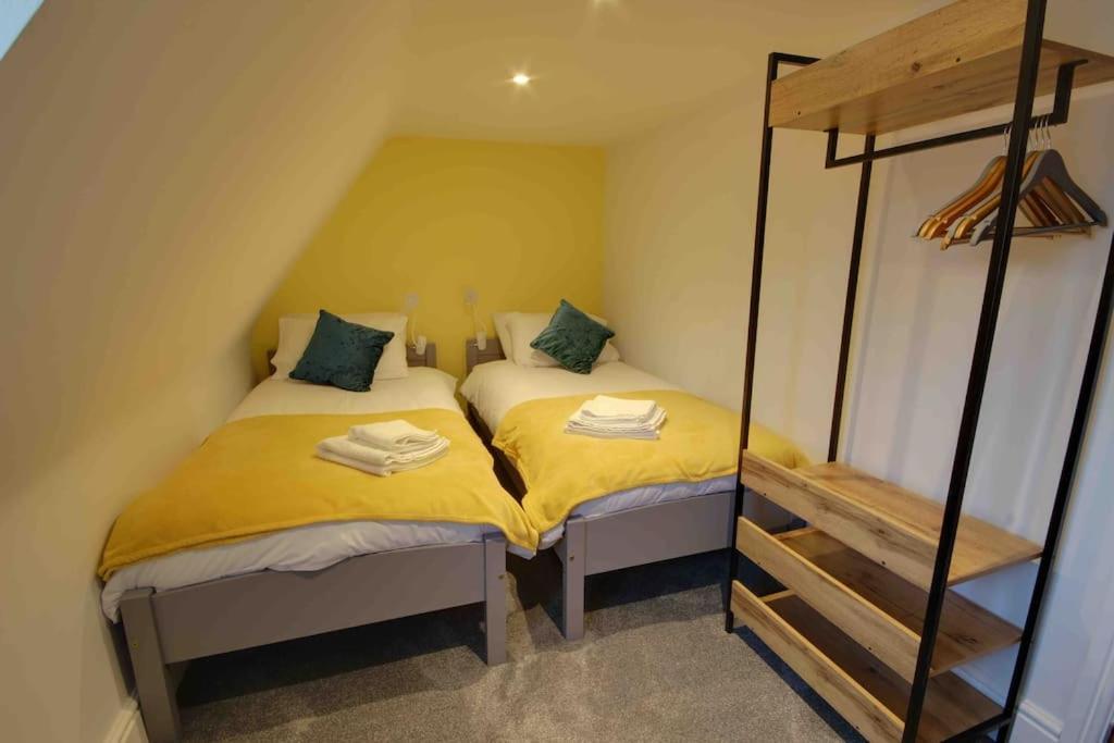 One Norwood - Grade 2 Listed, 3 Bed *